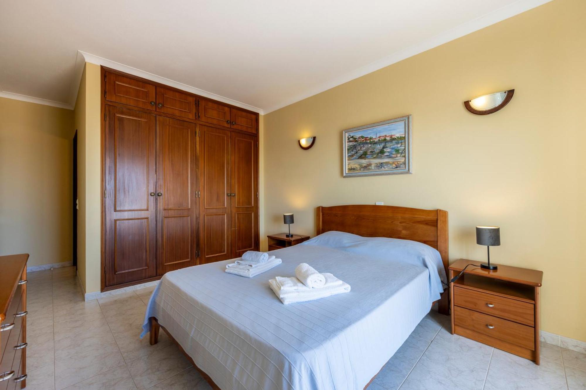 Apartment Meia *